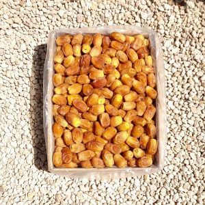 خرید خرمای زاهدی لوکس با دانه‌های زرد کهربایی و گوشتی در بسته بندی 1 کیلوگرمی